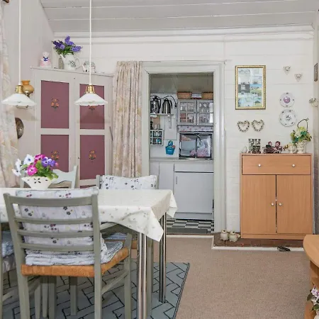 4 Person In R M Holiday home *